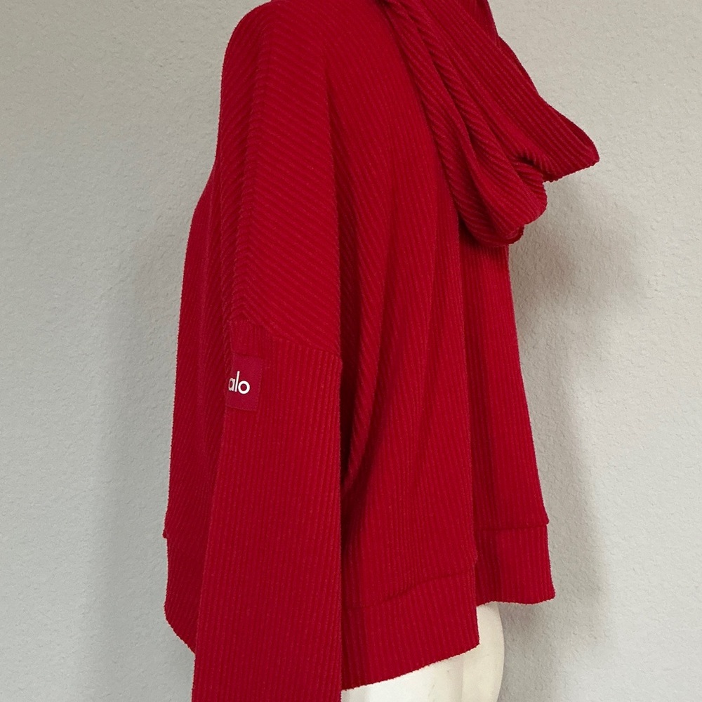 ALO YOGA Muse Rib Knit Hooded Sweatshirt In Scarlet Red - Picture 11 of 11